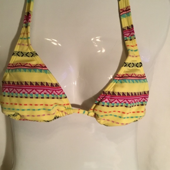 Bikini - Picture 5 of 7